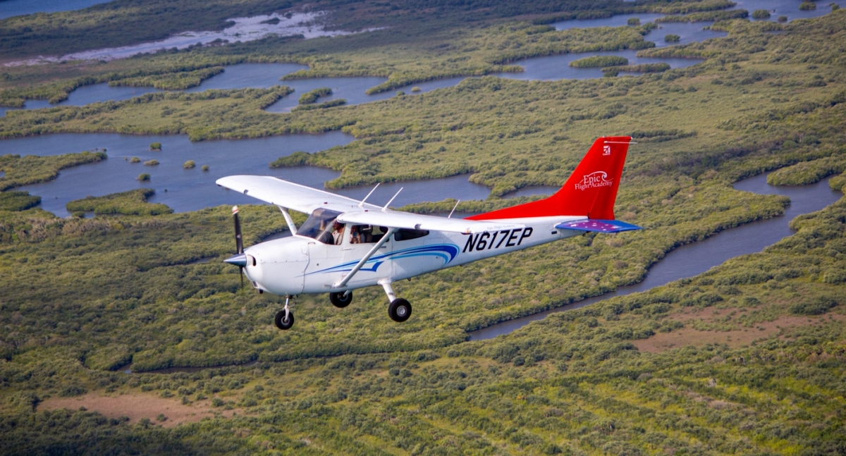 飞行教练机赛斯纳172加入Epic飞行学院 进一步扩充培训力量